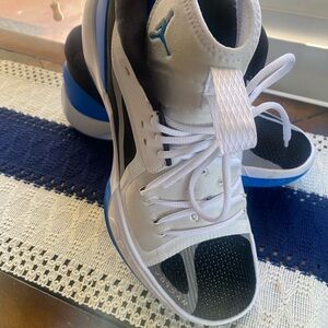 Air Jordan White and Blue Sneakers| men| size:11.5